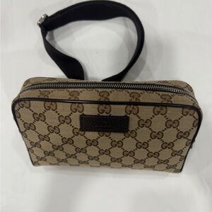 Gucci Beige Monogram belt bag New!!!